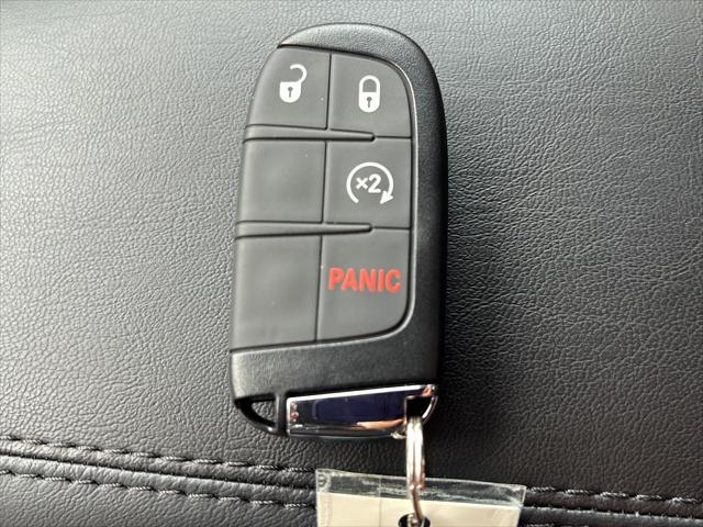 New 2026 Jeep Compass Latitude Altitude For Sale in Wilmington, OH