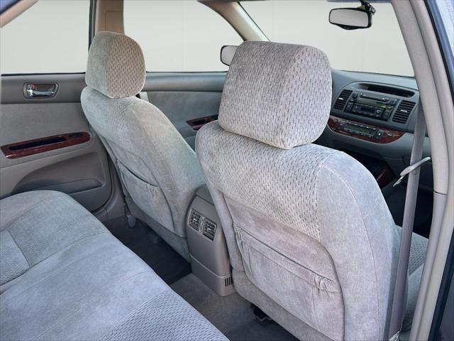 Used 2004 Toyota Camry XLE For Sale in Wilmington, OH