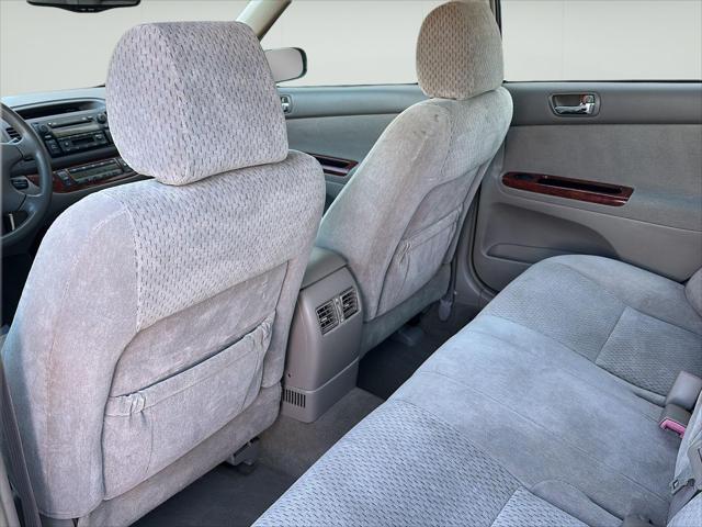 Used 2004 Toyota Camry XLE For Sale in Wilmington, OH