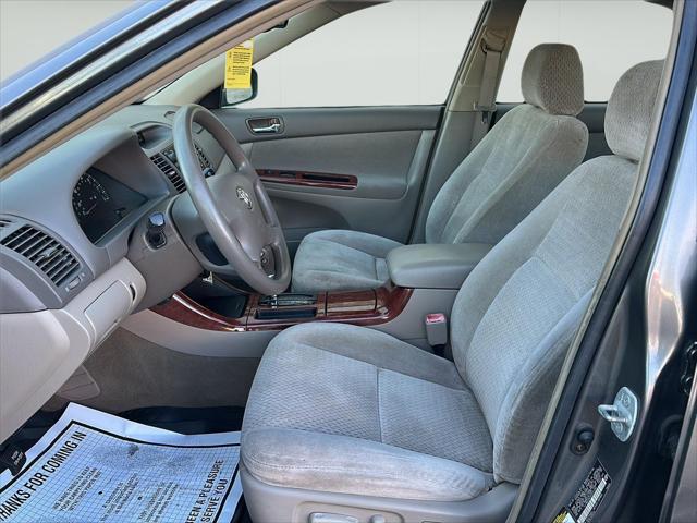 Used 2004 Toyota Camry XLE For Sale in Wilmington, OH
