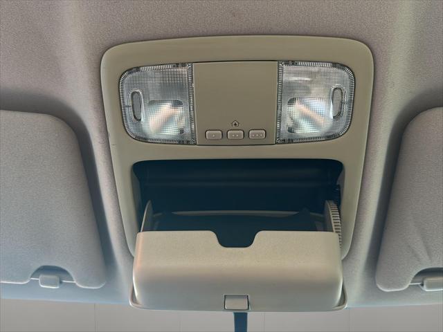 Used 2004 Toyota Camry XLE For Sale in Wilmington, OH