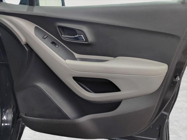Used 2015 Chevrolet Trax 1LS For Sale in Wilmington, OH
