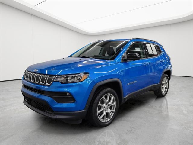 Used 2022 Jeep Compass Latitude Lux 4x4 For Sale in Wilmington, OH