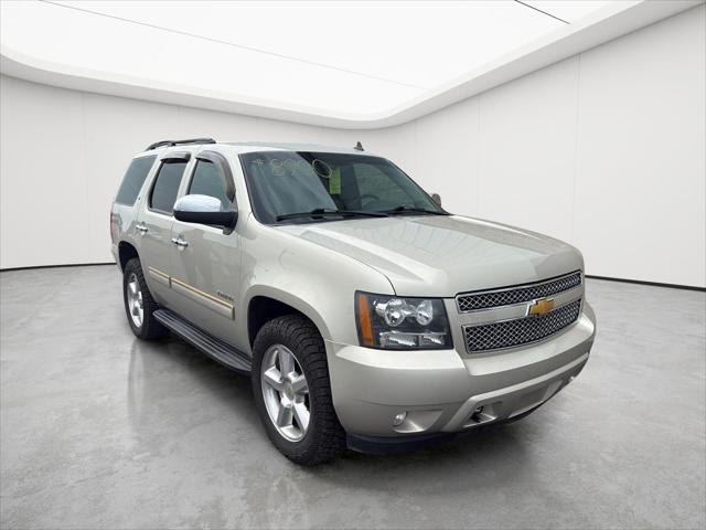 Used 2014 Chevrolet Tahoe LT with VIN 1GNSKBE0XER209991 for sale in Wilmington, OH