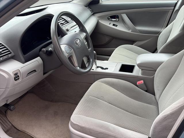 Used 2009 Toyota Camry LE For Sale in Wilmington, OH