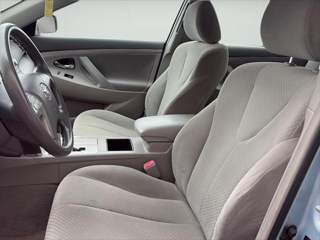 Used 2009 Toyota Camry LE For Sale in Wilmington, OH