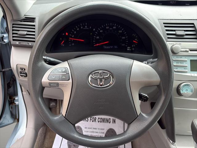 Used 2009 Toyota Camry LE For Sale in Wilmington, OH