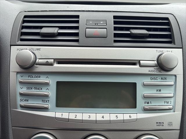 Used 2009 Toyota Camry LE For Sale in Wilmington, OH
