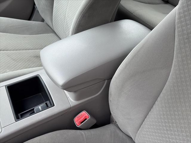 Used 2009 Toyota Camry LE For Sale in Wilmington, OH