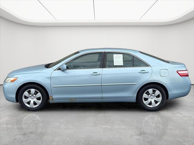 Used 2009 Toyota Camry LE For Sale in Wilmington, OH