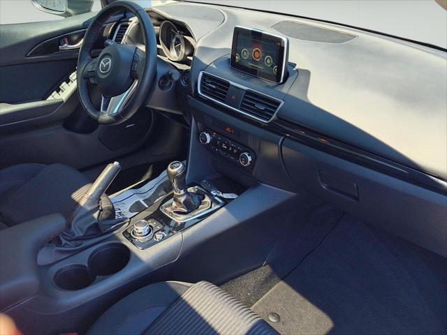 Used 2016 Mazda Mazda3 Hatchback i Touring For Sale in Wilmington, OH