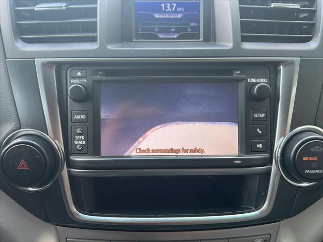 Used 2013 Toyota Highlander Base Plus V6 For Sale in Wilmington, OH