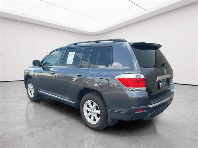 Used 2013 Toyota Highlander Base Plus V6 For Sale in Wilmington, OH