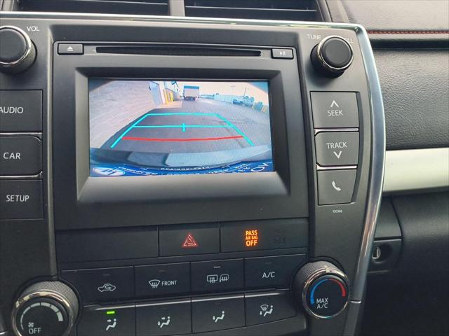 Used 2015 Toyota Camry SE For Sale in Wilmington, OH