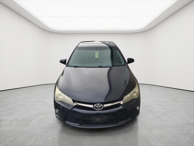 Used 2015 Toyota Camry SE For Sale in Wilmington, OH