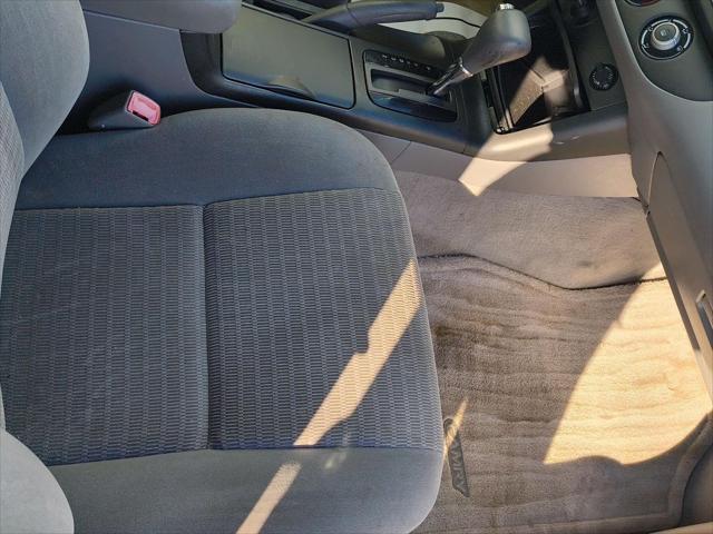 Used 2006 Toyota Camry LE For Sale in Wilmington, OH