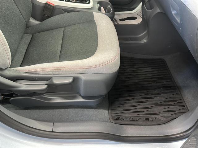 Used 2017 Chevrolet Bolt EV LT For Sale in Wilmington, OH