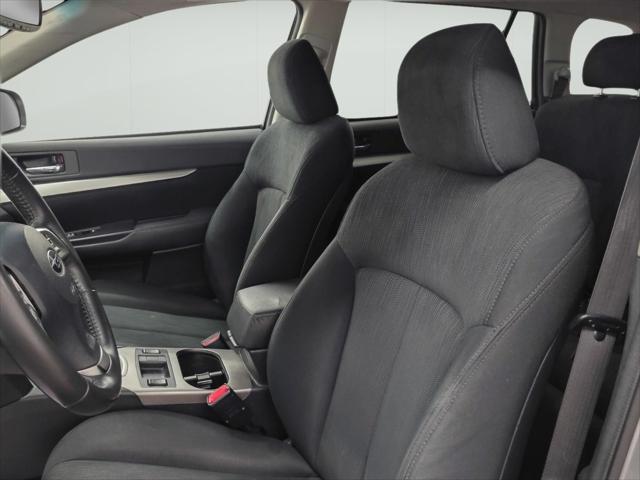 Used 2013 Subaru Outback 2.5i Premium For Sale in Wilmington, OH