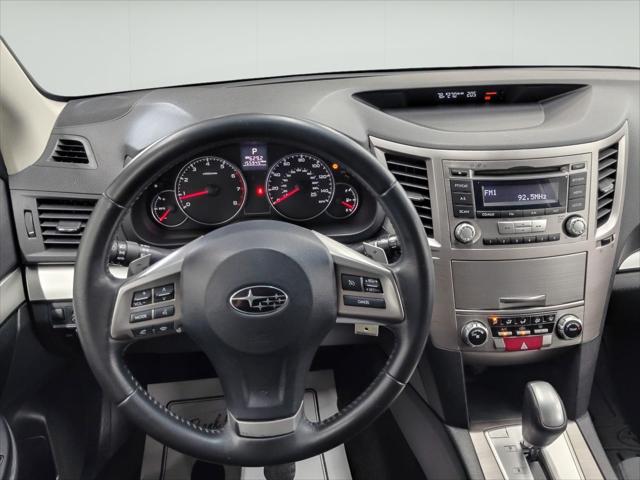 Used 2013 Subaru Outback 2.5i Premium For Sale in Wilmington, OH