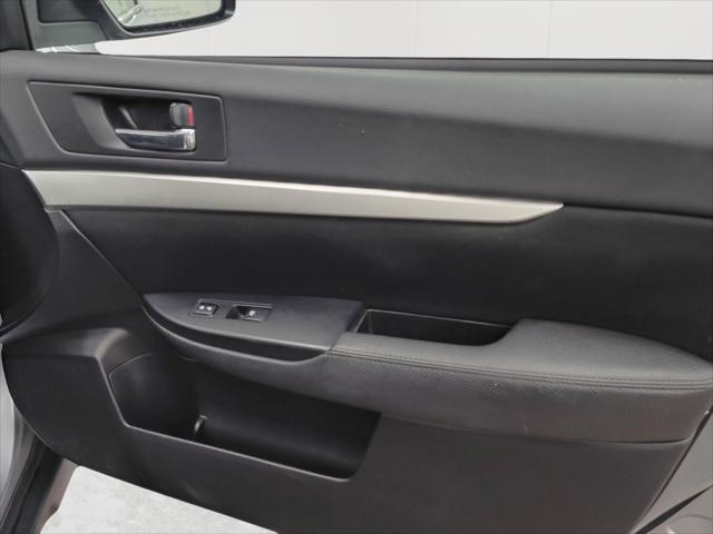 Used 2013 Subaru Outback 2.5i Premium For Sale in Wilmington, OH