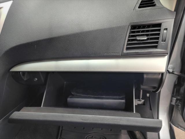 Used 2013 Subaru Outback 2.5i Premium For Sale in Wilmington, OH