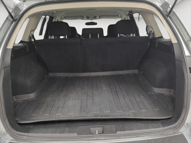Used 2013 Subaru Outback 2.5i Premium For Sale in Wilmington, OH