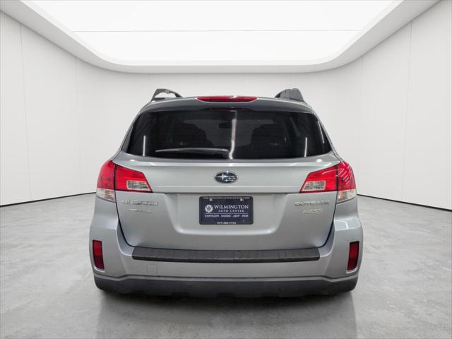 Used 2013 Subaru Outback 2.5i Premium For Sale in Wilmington, OH
