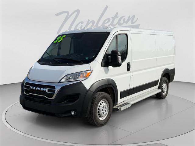 2025 RAM ProMaster 2500 Cargo Van Tradesman Low Roof 136 WB w/Pass Seat 2025 RAM ProMaster 2500 Cargo Van Tradesman Low Roof 136 WB w/Pass Seat