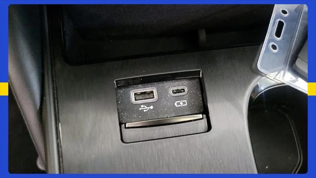 2024 Lexus ES 300h Ultra Luxury