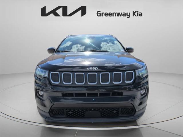 2022 Jeep Compass Latitude Lux 4x4