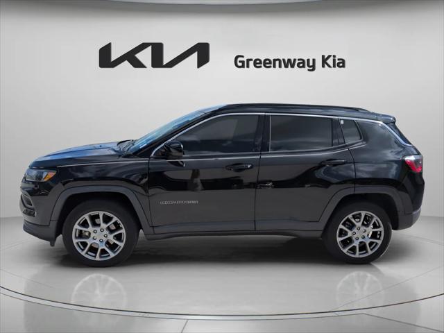 2022 Jeep Compass Latitude Lux 4x4