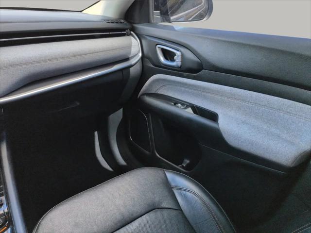 2022 Jeep Compass Latitude Lux 4x4