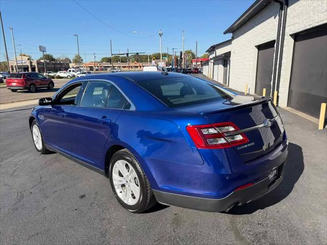 2015 Ford Taurus SEL