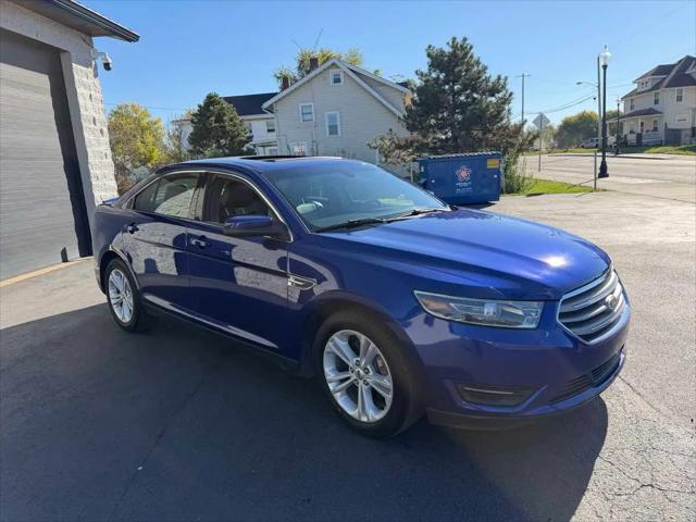 2015 Ford Taurus SEL