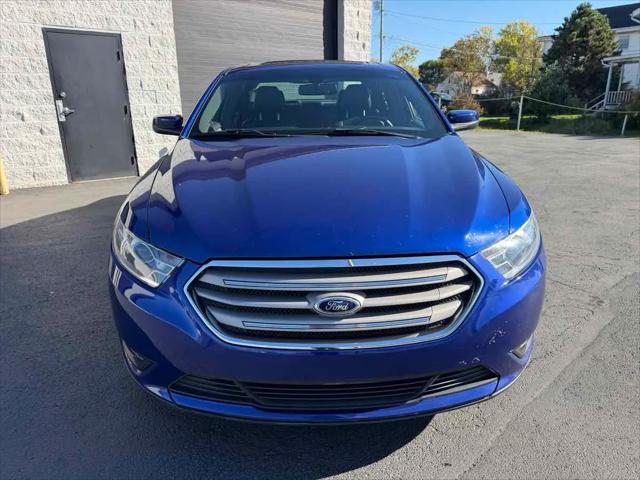 2015 Ford Taurus SEL