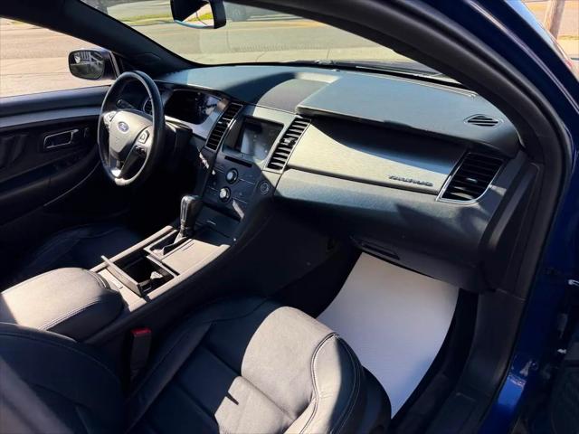2015 Ford Taurus SEL