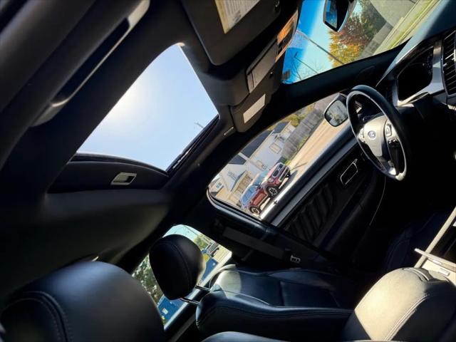 2015 Ford Taurus SEL