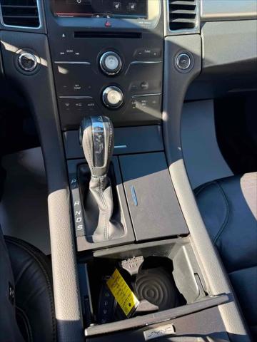2015 Ford Taurus SEL