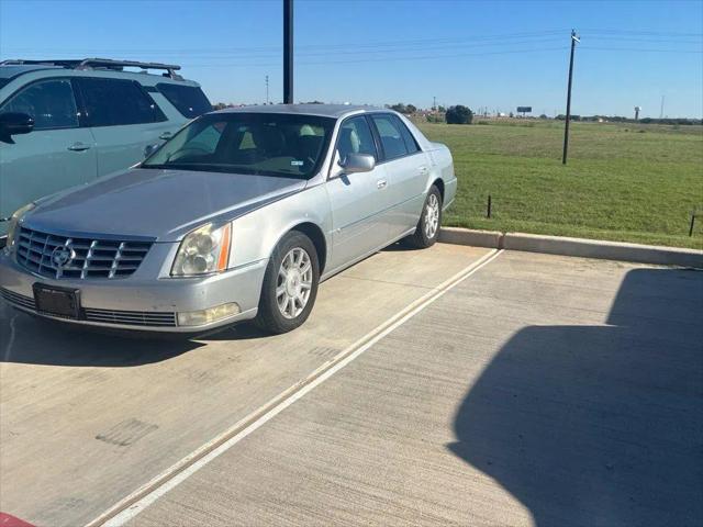 2009 Cadillac DTS 1SA for sale in Granbury, TX