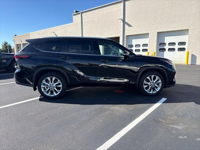 2025 Toyota Highlander Limited 2025 Toyota Highlander Limited