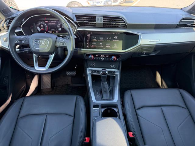 2024 Audi Q3 Premium 45 TFSI S line quattro Tiptronic