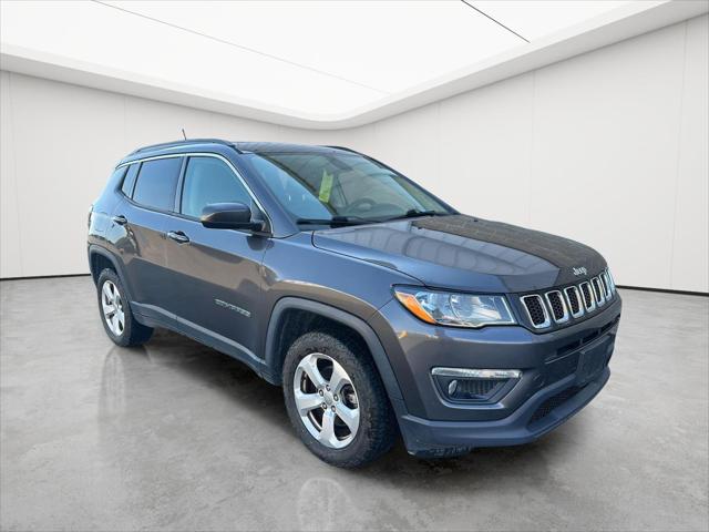 Used 2018 Jeep Compass Latitude 4x4 For Sale in Wilmington, OH