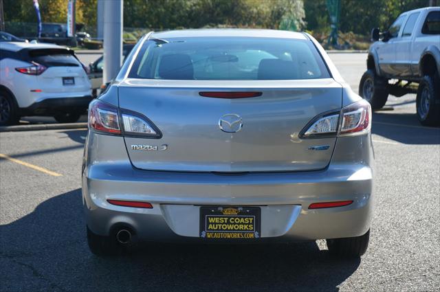 2013 Mazda Mazda3 i Touring