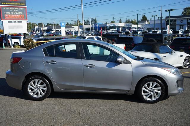 2013 Mazda Mazda3 i Touring