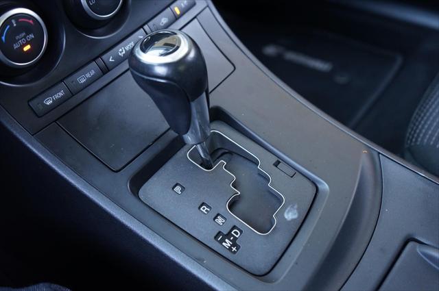 2013 Mazda Mazda3 i Touring