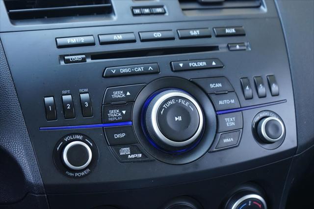 2013 Mazda Mazda3 i Touring