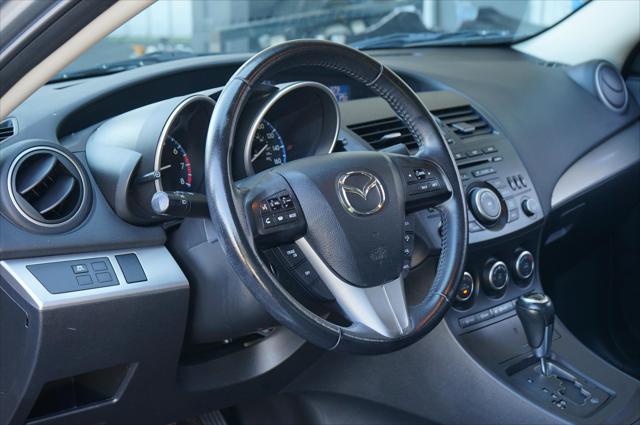 2013 Mazda Mazda3 i Touring