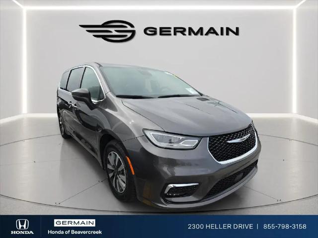 2023 Chrysler Pacifica Hybrid Touring L for sale near Dayton, OH