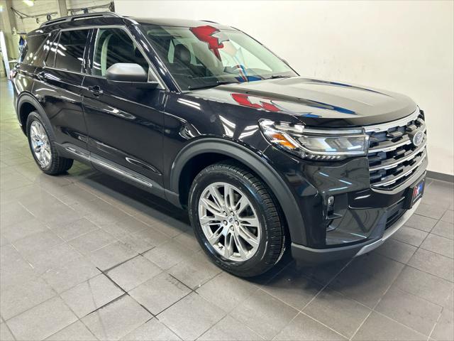 2025 Ford Explorer Active 2025 Ford Explorer Active