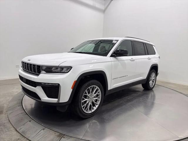 2027 Jeep Grand Cherokee GRAND CHEROKEE L LIMITED 4X4